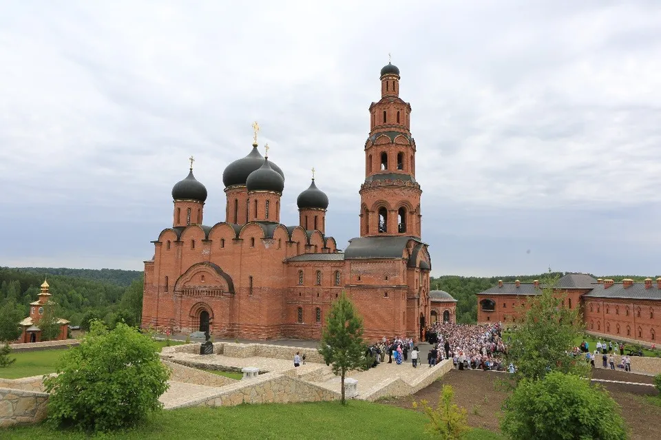 Храм Успенского Свято-Георгиевского монастыря
